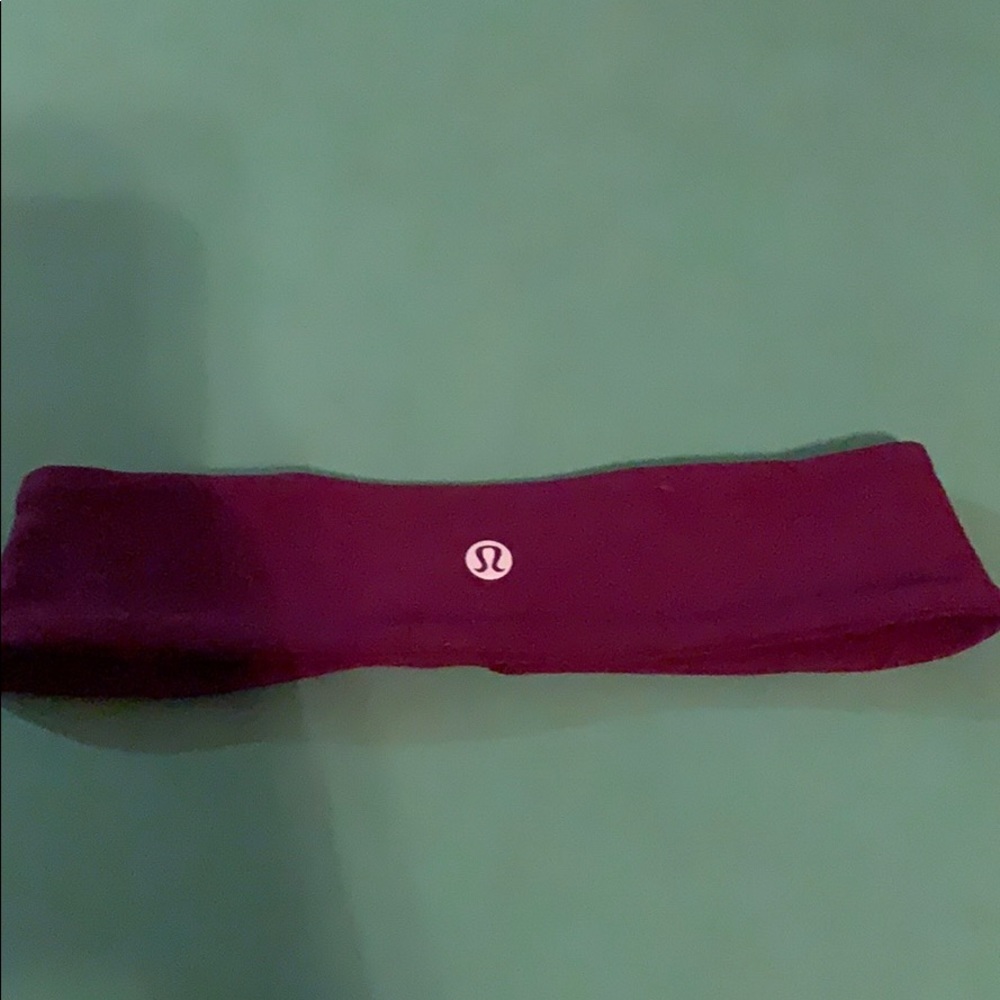 Lulu lemon headband burgundy